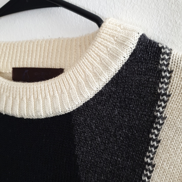Lamb Wool Thick Sweater - Picture 3 of 3